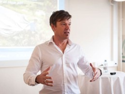 Allan Olesen er indehaver af og foredragsholder hos Addfocus